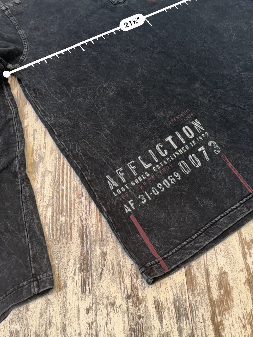 Affliction Men's Black Lost Souls Graphic T-Shirt Large - Picture 7 of 13